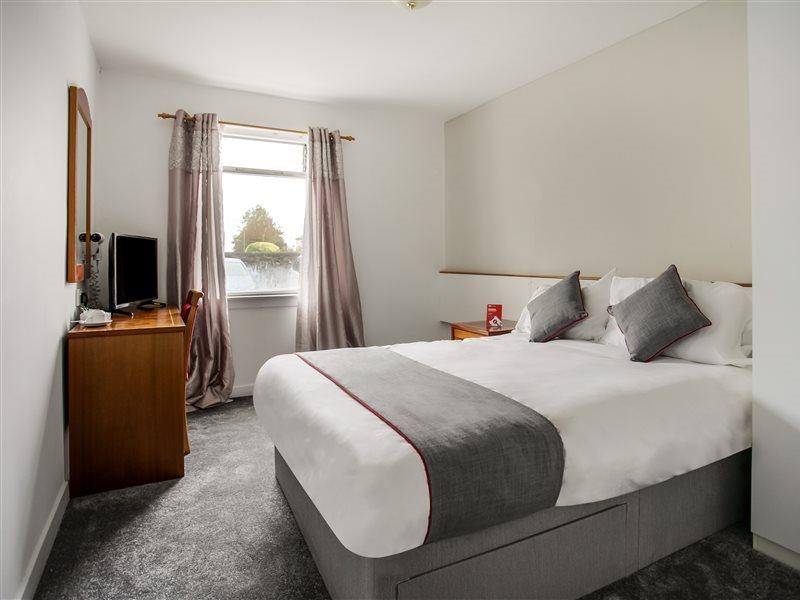 Oyo Glenpark Hotel, Ayr Central Экстерьер фото