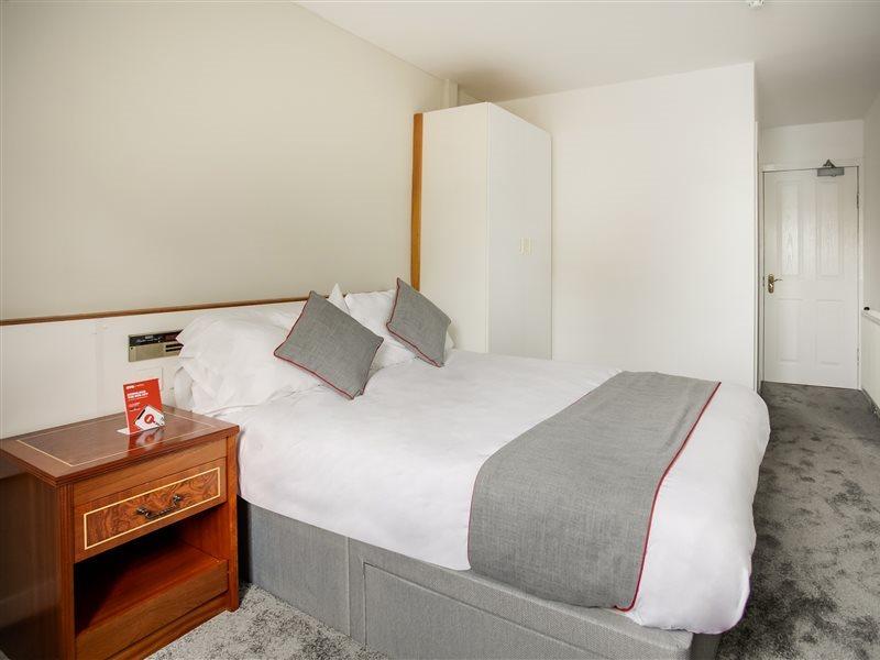 Oyo Glenpark Hotel, Ayr Central Экстерьер фото