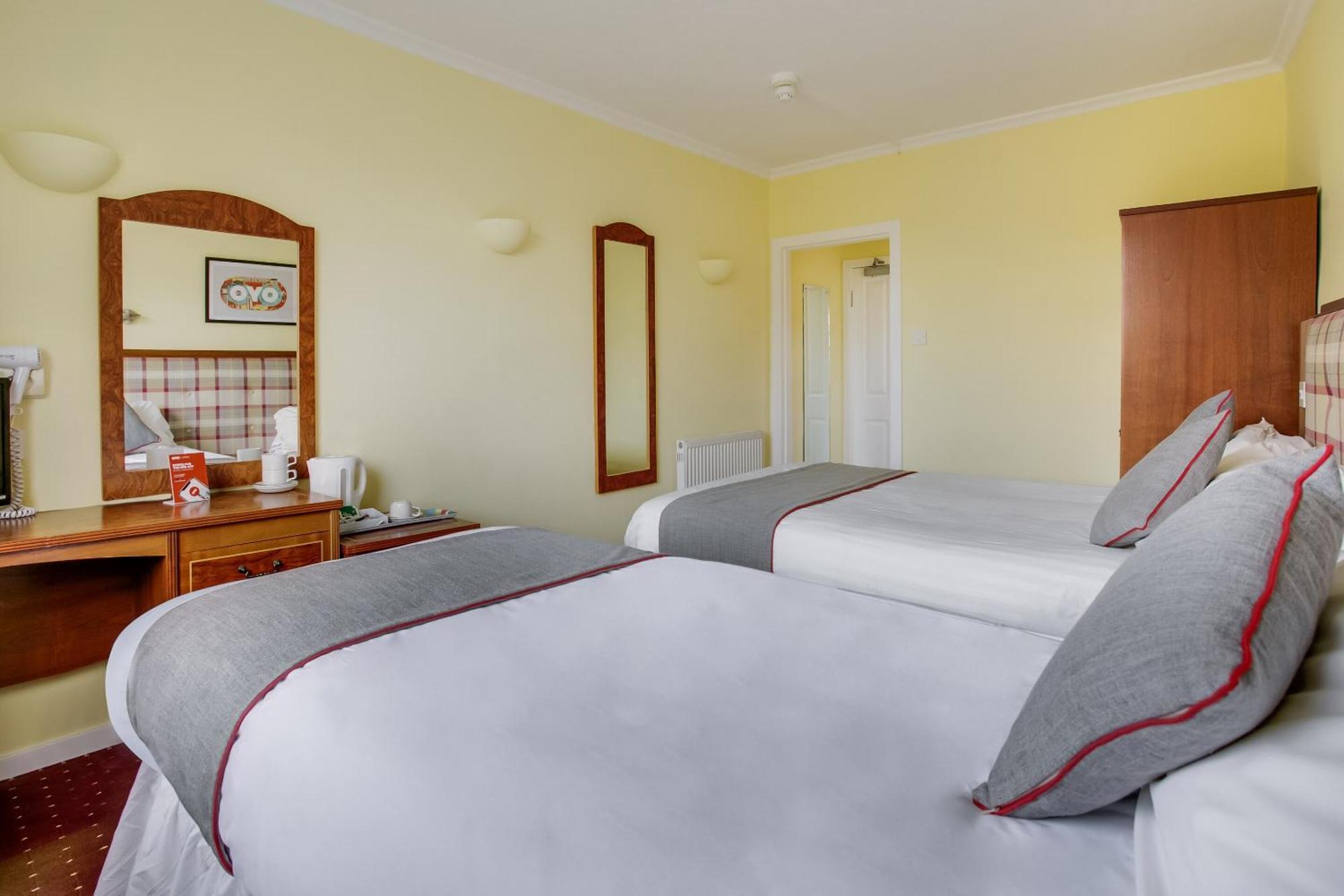 Oyo Glenpark Hotel, Ayr Central Экстерьер фото