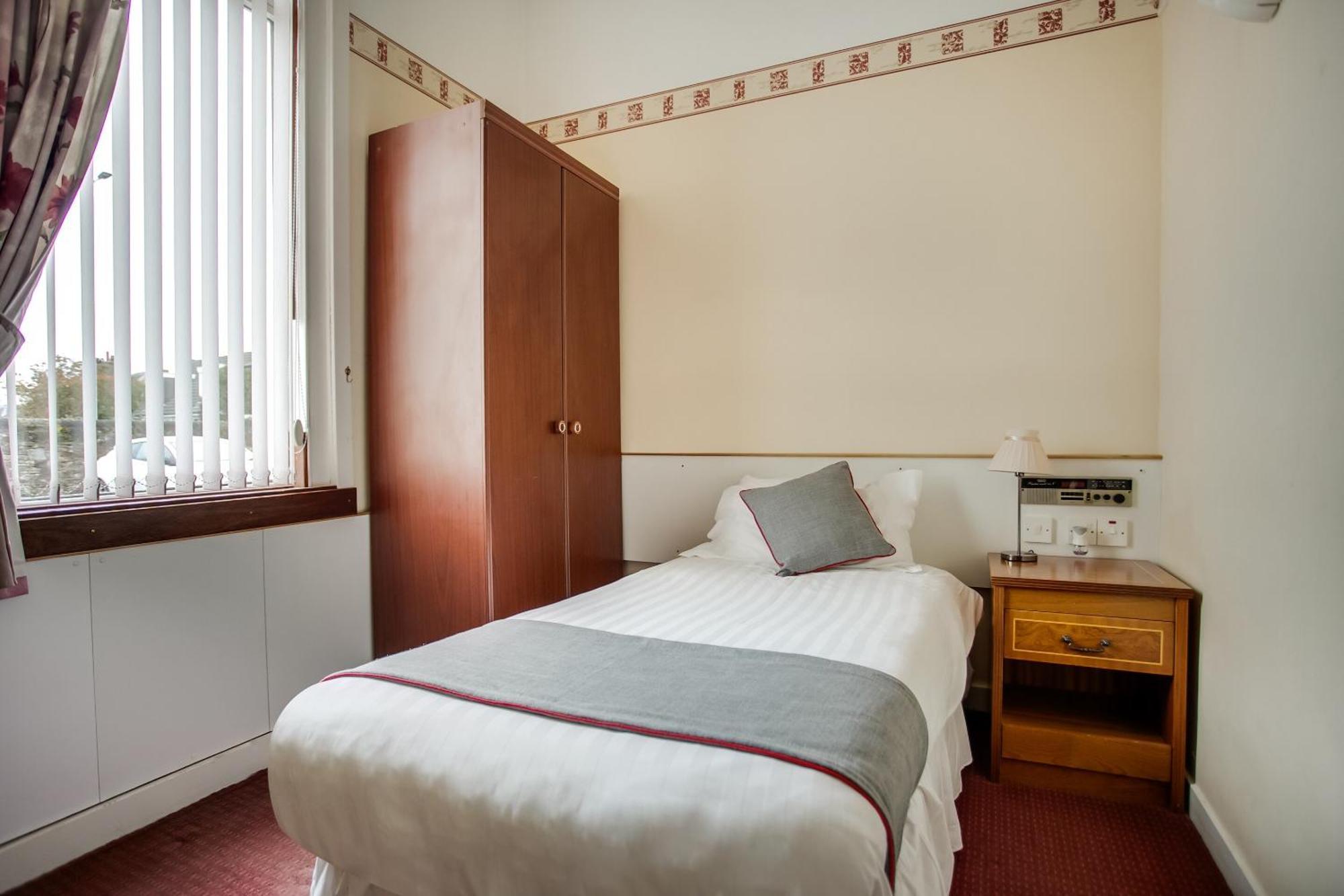 Oyo Glenpark Hotel, Ayr Central Экстерьер фото
