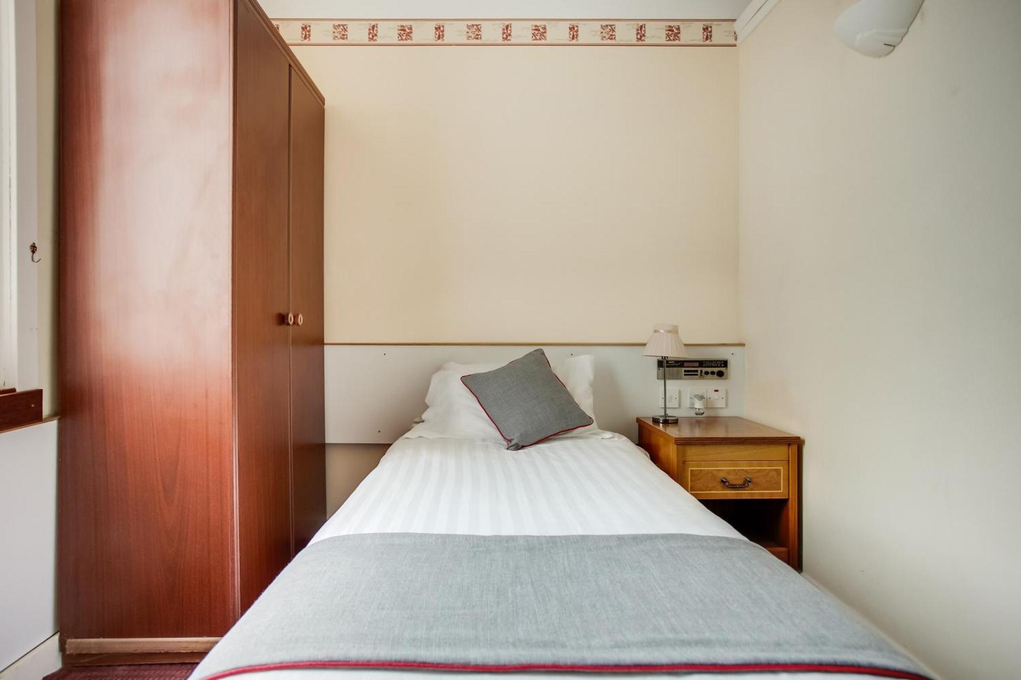 Oyo Glenpark Hotel, Ayr Central Экстерьер фото
